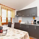 Apartment Klaudija 1629 Pula