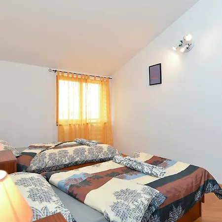 Klaudija 1629 Apartman *