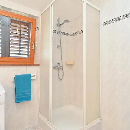 Klaudija 1629 Apartman Póla